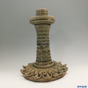 EB001 晉代越窯青瓷蓮瓣紋高足燈台