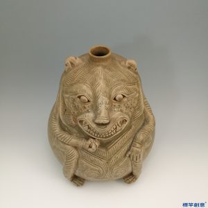 EB008 晉代越窯黃青瓷道教熊形尊