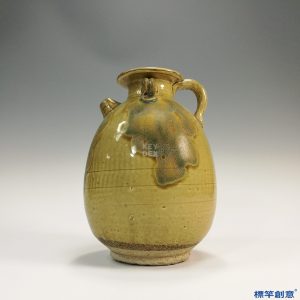 FB010 唐代土黃釉褐斑雙繫執壺