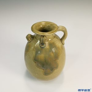 FB010 唐代土黃釉褐斑雙繫執壺