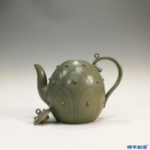 GA013 宋代青瓷貼塑蓮瓣紋佛教供水壺