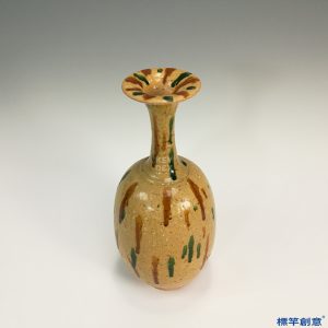 GD005 遼代缸瓦窯黃釉地三彩長頸瓶