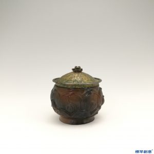 GE006 金代瑪瑙蓮瓣紋佛教供水蓋罐