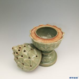 HA005 元代龍泉窯青瓷塑蓮瓣博山形薰香爐