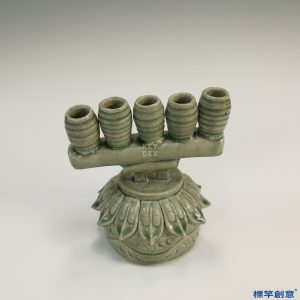 GB019 北宋越窯系青瓷蓮瓣紋佛教五方佛五管燭台