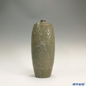 FC006 五代越窯青瓷刻纏枝花卉紋梅瓶