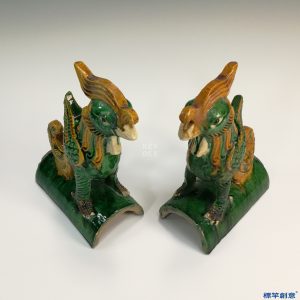 KK006 20世紀中三彩陶塑鳳驅鳥瓦當一對