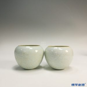 GC013 南宋湖田窯米白釉薄胎刻纏枝蓮紋缽形淨水杯一對