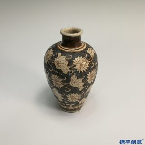 GC020 南宋吉州窯黑釉剔白呈纏枝蓮紋小梅瓶