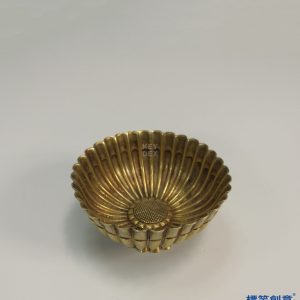 GC060 南宋金質菊花形佛教淨水杯一對