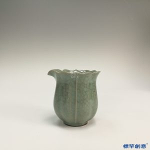 GC101 南宋龍泉窯青瓷鬱金香花朵形分茶杯