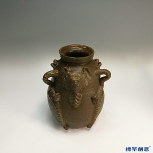 ED007 東晉越窯褐青瓷道教神獸尊