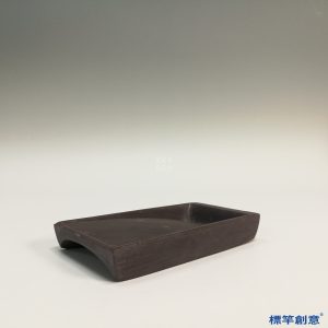 GC109 南宋紫端石文房抄手硯台