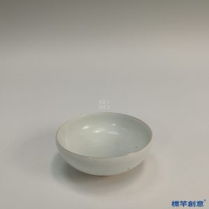 HA072 元代景德鎮窯卵白釉素面茶盞