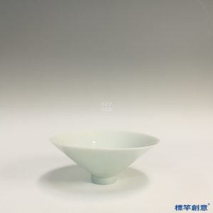 GC128 南宋湖田窯青白瓷斗笠形刻花茶盞