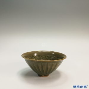 GB068 北宋耀州窯褐青瓷印雙鳳紋茶盞