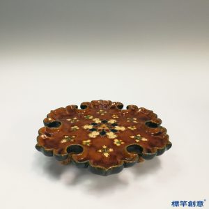 FB041 唐代鞏義窯褐黃釉三彩繪寶相花供盤