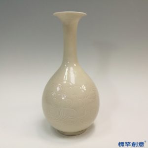 GB094 北宋定窯白釉刻纏枝花卉紋玉壺春瓶