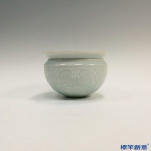 GC157 南宋湖田窯青白瓷刻蓮瓣紋花口唾盂渣斗