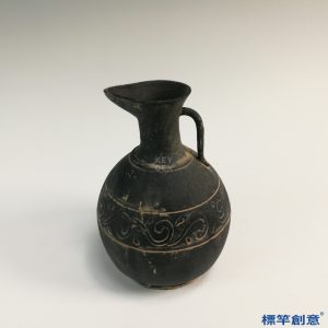 DB037 漢代黑陶刻劃雲紋單耳酒注壺
