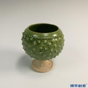 FB086 唐代黃冶窯綠釉陶貼塑圓點紋仿金銀器高足杯