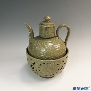 FC036 五代越窯青瓷鏤空刻蓮花酒壺壺托一套