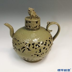 FC038 五代越窯青瓷鏤空刻鳳凰紋獸鈕執壺