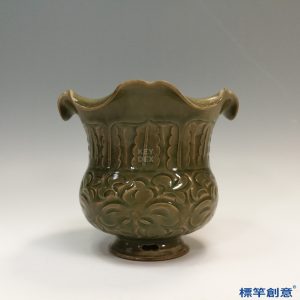 GB119 北宋耀州窯褐青瓷刻花卉紋花口唾盂渣斗
