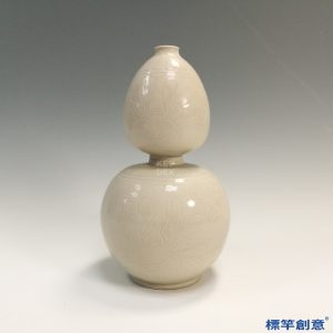 GB120 北宋定窯米白釉劃纏枝花卉紋葫蘆瓶