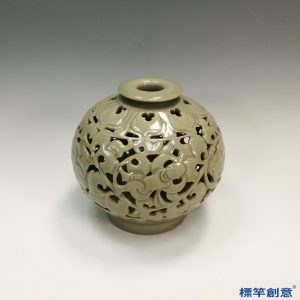 GE019 金代耀州窯褐青瓷鏤空刻纏枝花卉紋賞瓶