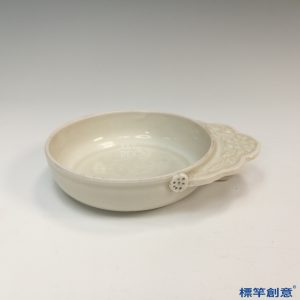 GB124 北宋定窯米白釉仿金銀器單把杯