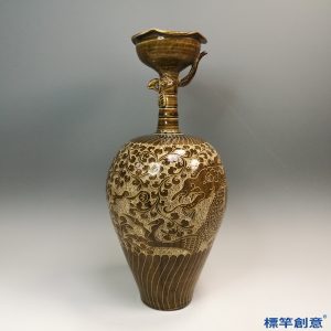 GB154 北宋定窯亮面褐黃釉刻鳳鳥花卉紋鳳首壺