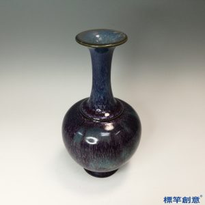 GB163 北宋鈞窯紫紅釉藍斑官字款長頸瓶