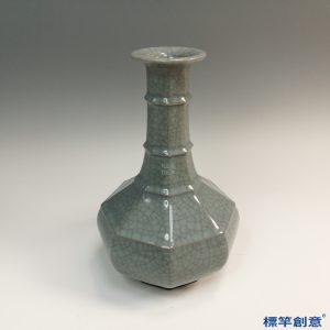 GC195 南宋龍泉窯粉青釉仿官八稜竹節瓶