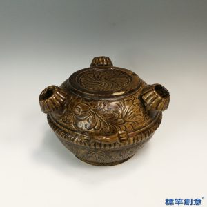 GC203 南宋磁州窯醬釉刻纏枝花紋三孔油燈