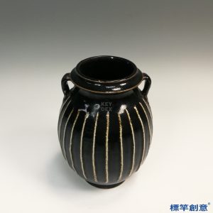 GE021 金代介休窯黑釉剔白線紋雙耳罐