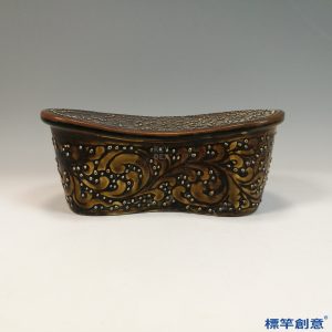 GB172 北宋定窯醬釉珍珠地纏枝蓮紋瓷枕