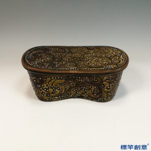 GB172 北宋定窯醬釉珍珠地纏枝蓮紋瓷枕