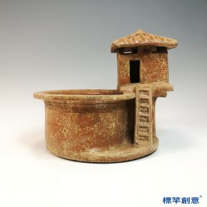 DB048 漢代黃釉陶豬圈