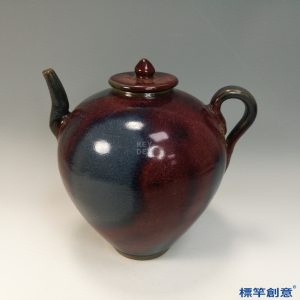 GB182 北宋鈞窯紫紅釉球形執壺