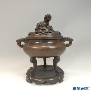 HB062 明代晚期大明宣徳款黃銅獸紐象耳含座薰香爐