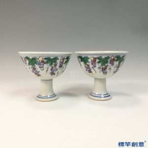 IA066 清代晚期鬥彩成化款景德鎮窯高足杯一對