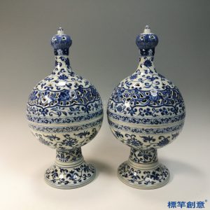 HB082 明代永樂景德鎮官窯青花鏤空纏枝蓮紋高足香薰爐一對