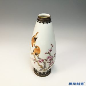 IA070 清代乾隆景德鎮官窯琺瑯彩繪花鳥紋橄欖瓶