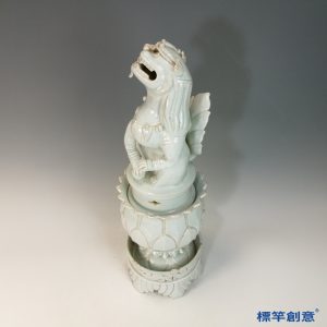 GC232 南宋湖田窯青白瓷蓮瓣紋獅鈕復層薰香爐