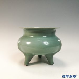 GC234 南宋龍泉窯粉青釉鬲式香爐