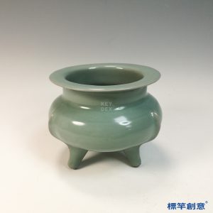 GC234 南宋龍泉窯粉青釉鬲式香爐