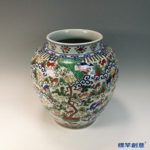 HB085 明代萬曆景德鎮官窯五彩繪百鹿紋大罐