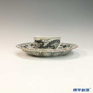 HB092 明代洪武景德鎮官窯灰藍青花繪龍紋茶盞盞托一套