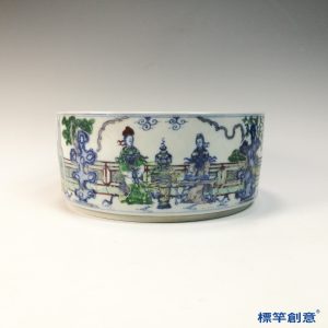 HB114 明中晚期青花五彩成化款仕女庭園紋大缽